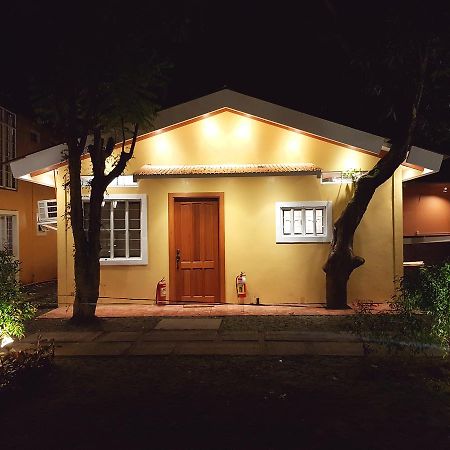 Stay Amare Villa Maria 2 Bacolod Bagian luar foto