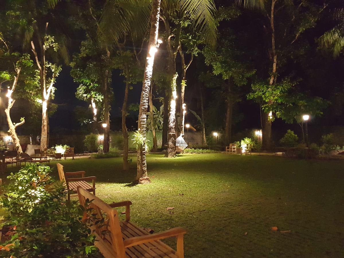 Stay Amare Villa Maria 2 Bacolod Bagian luar foto